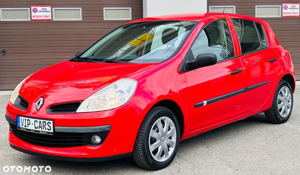 Renault Clio 1.2 16V Authentique - 3