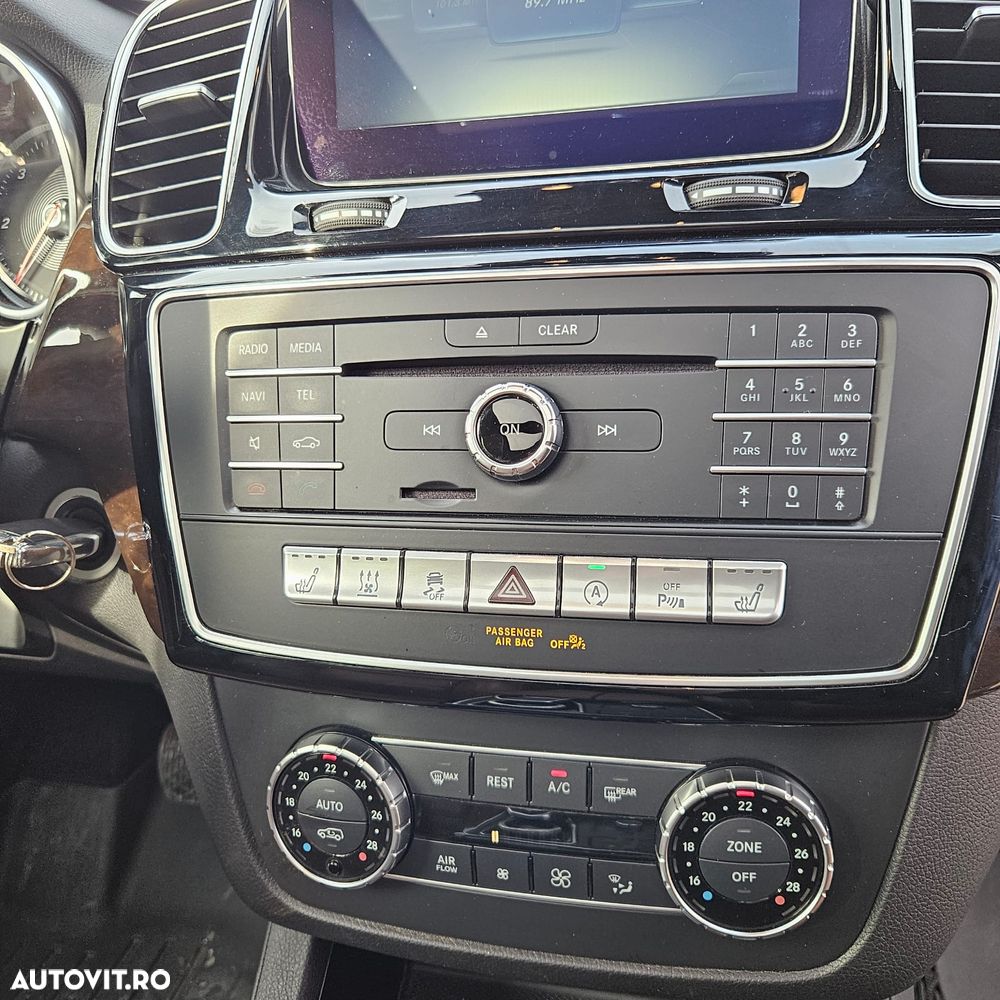 Mercedes-Benz GLE - 19