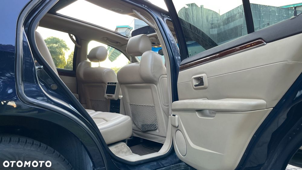 Cadillac SRX - 22