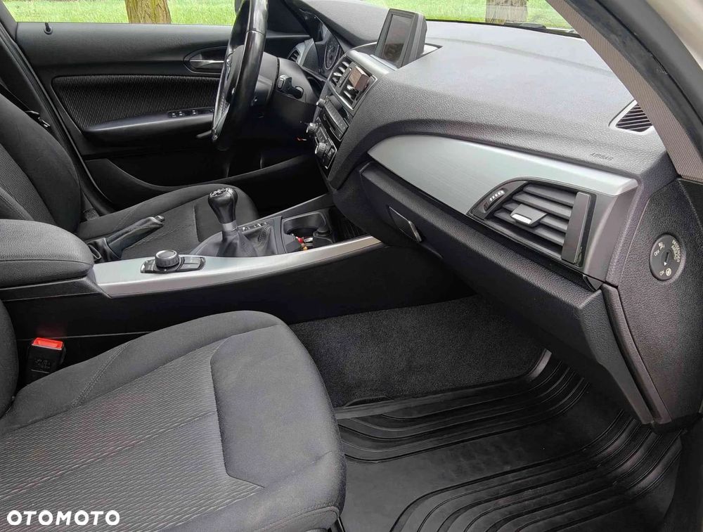 BMW Seria 1 - 20