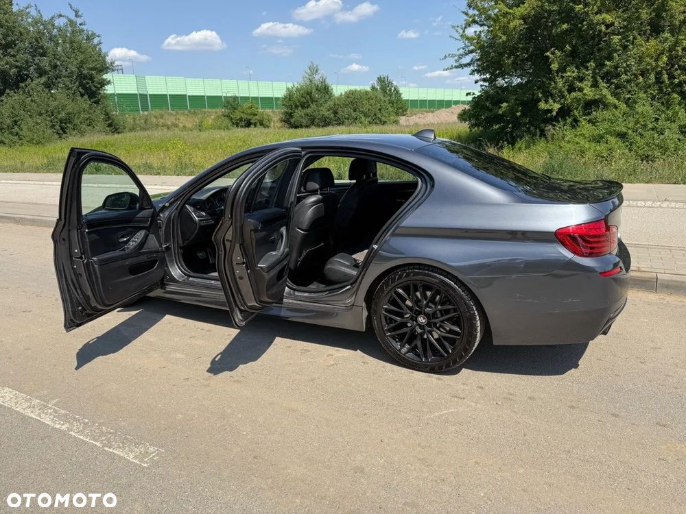 BMW Seria 5 535i Luxury Line - 7