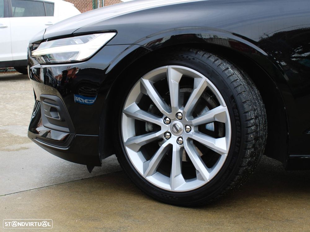 Volvo V60 2.0 D3 Momentum Plus Geartronic - 10