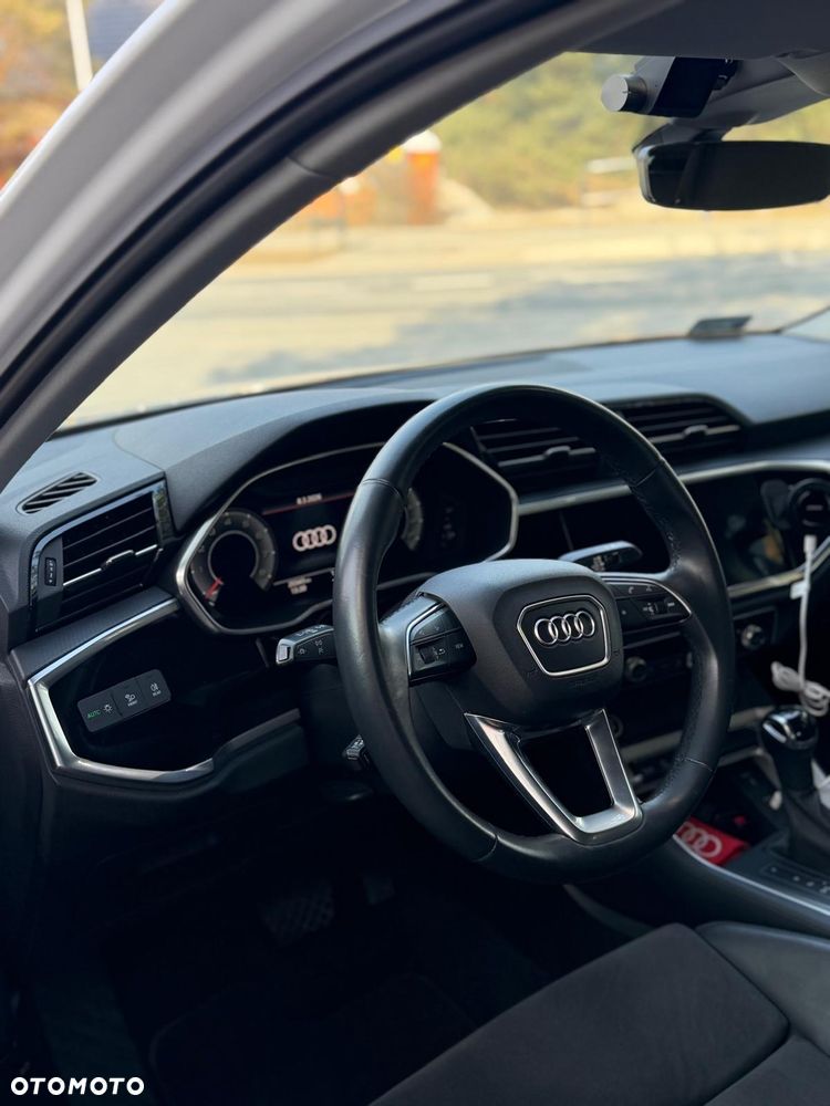 Audi Q3 35 TFSI S tronic - 10