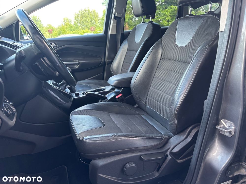 Ford Kuga 2.0 TDCi Titanium - 11