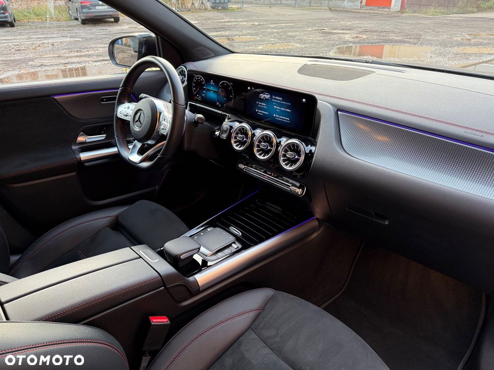 Mercedes-Benz EQA 250 66.5kWh AMG Line - 8