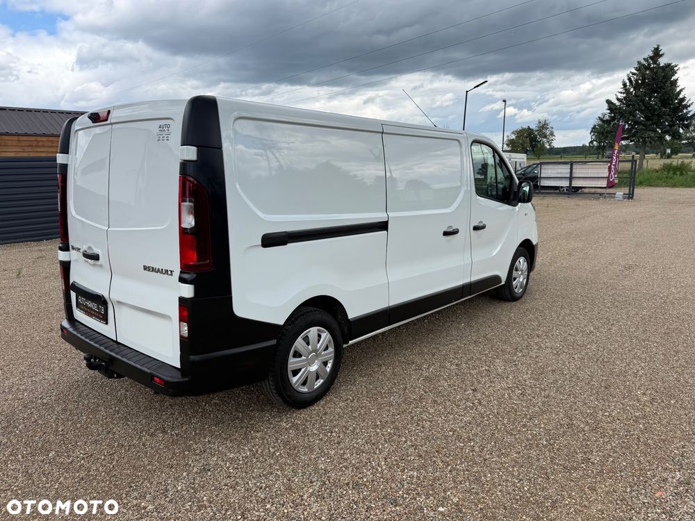Renault Trafic - 11
