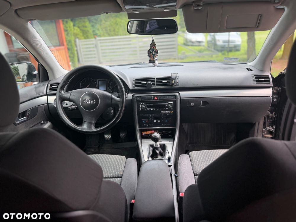 Audi A4 Avant 1.8T - 10