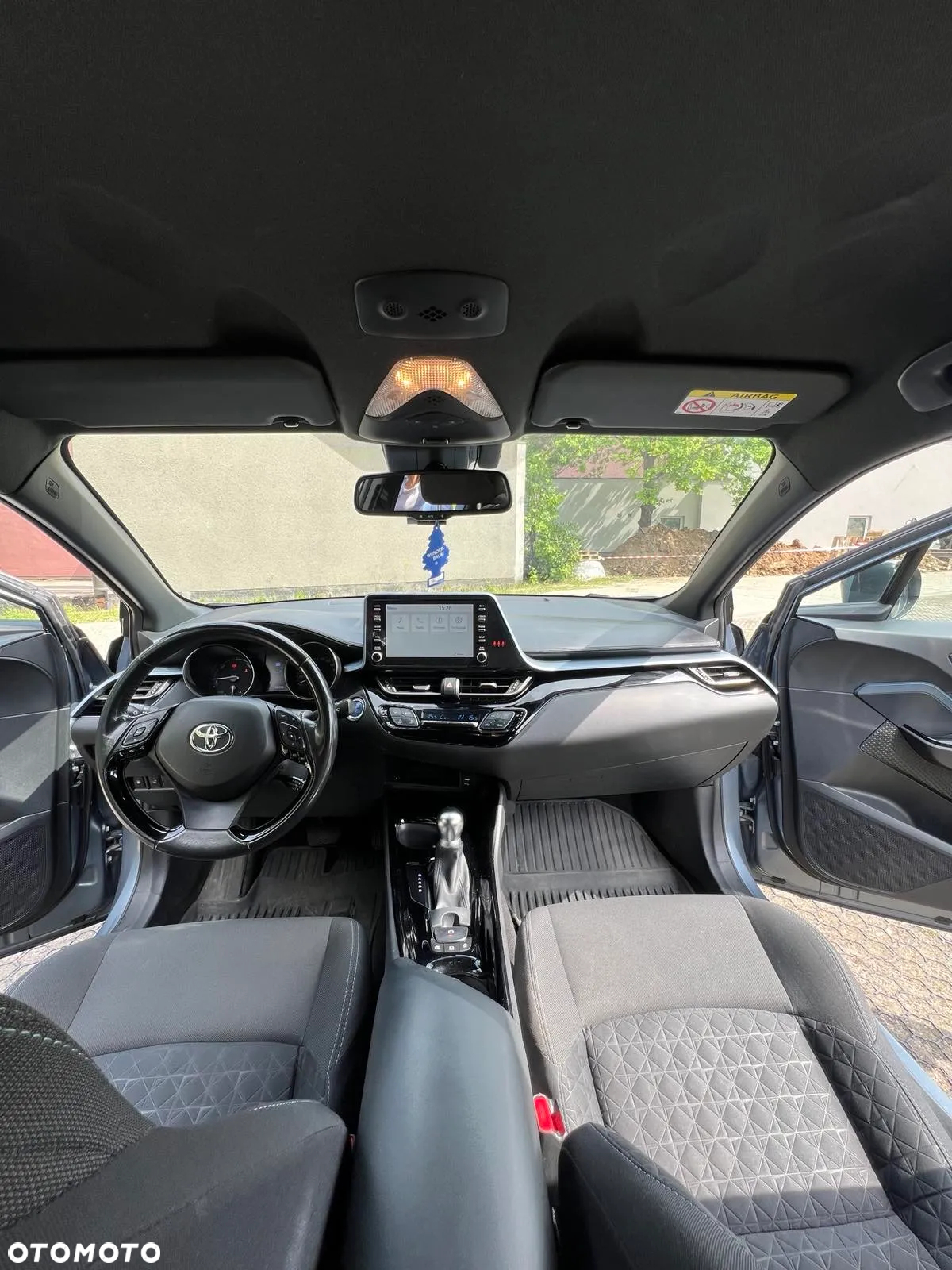 Toyota C-HR 1.8 Hybrid Dynamic - 2