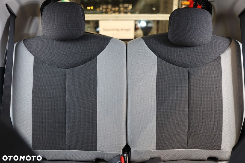Toyota Aygo - 16