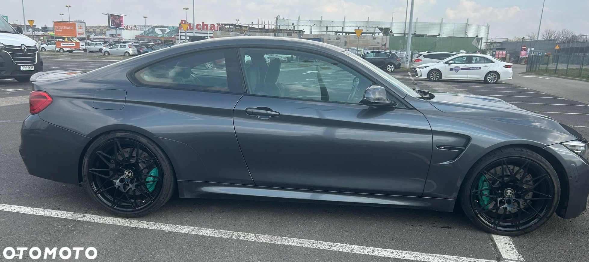 BMW M4 Coupe DKG - 21