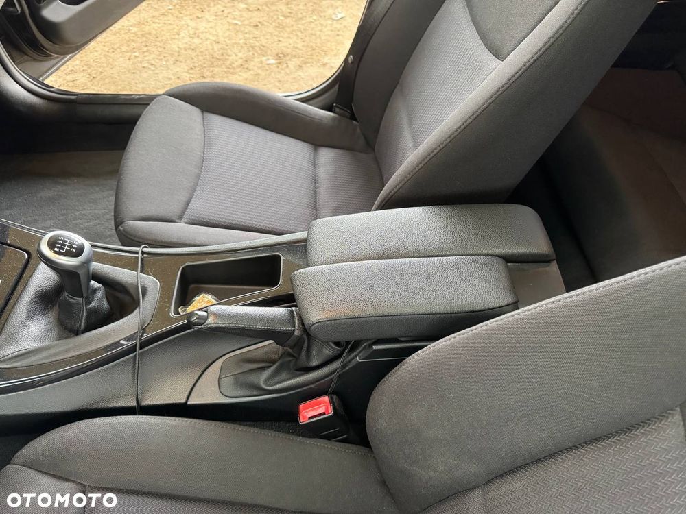BMW Seria 3 316d Advantage - 8