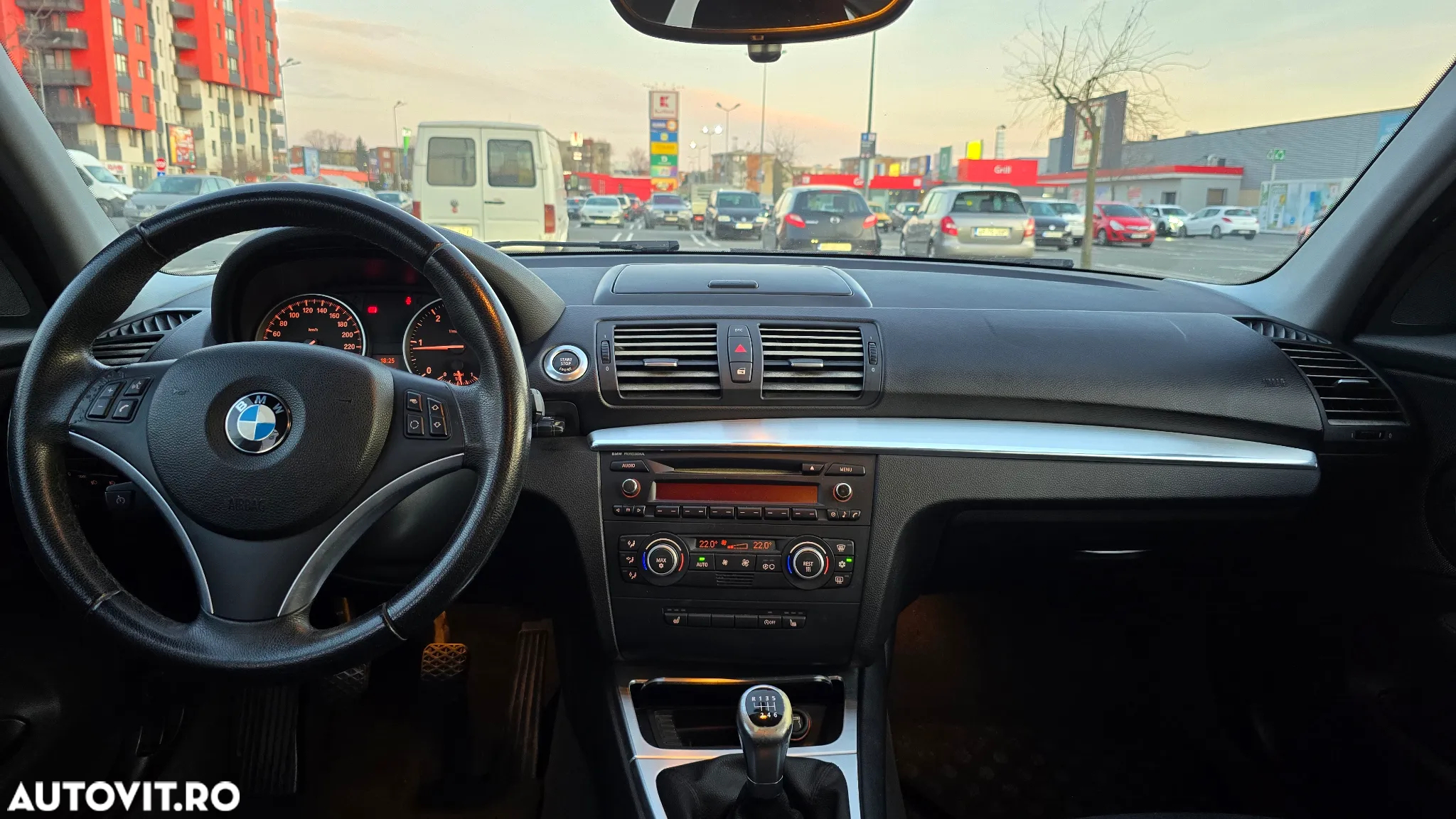 BMW Seria 1 120d - 18