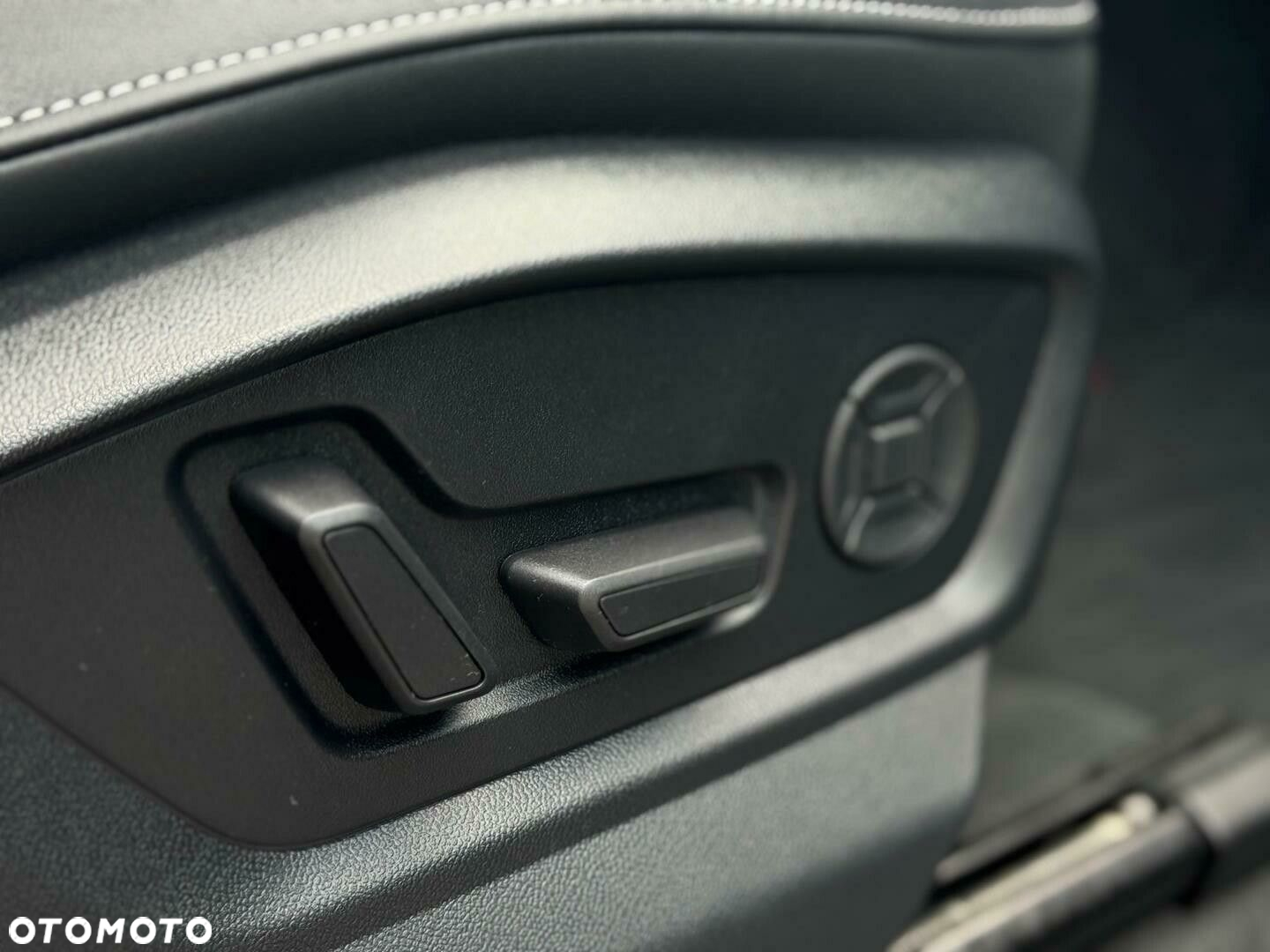 Audi Q8 - 18