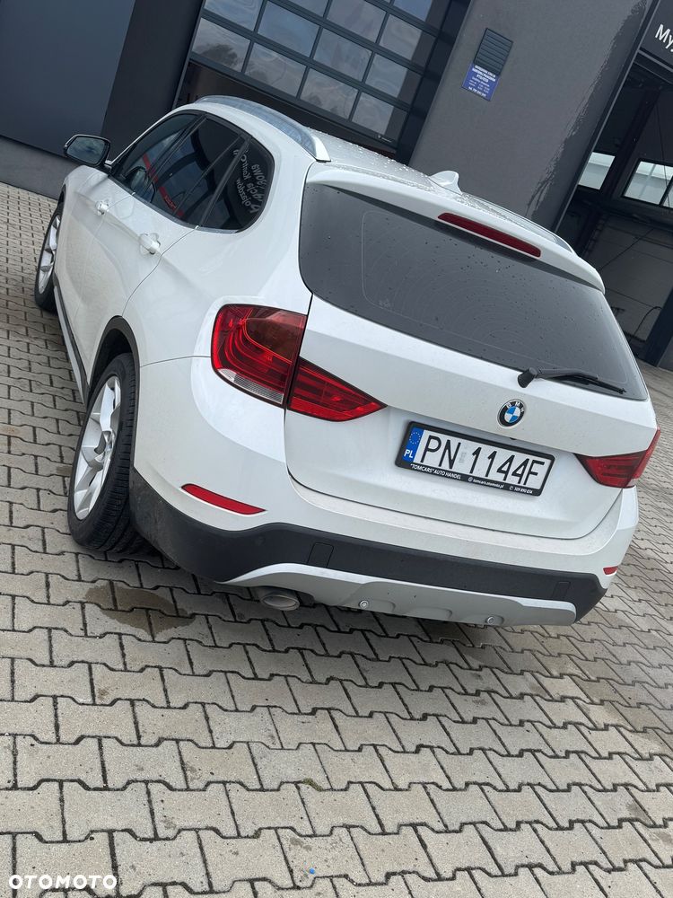 BMW X1 xDrive18d xLine - 9