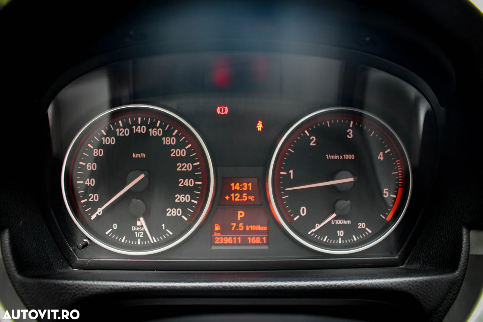 BMW Seria 3 330d Aut. Coupe - 13