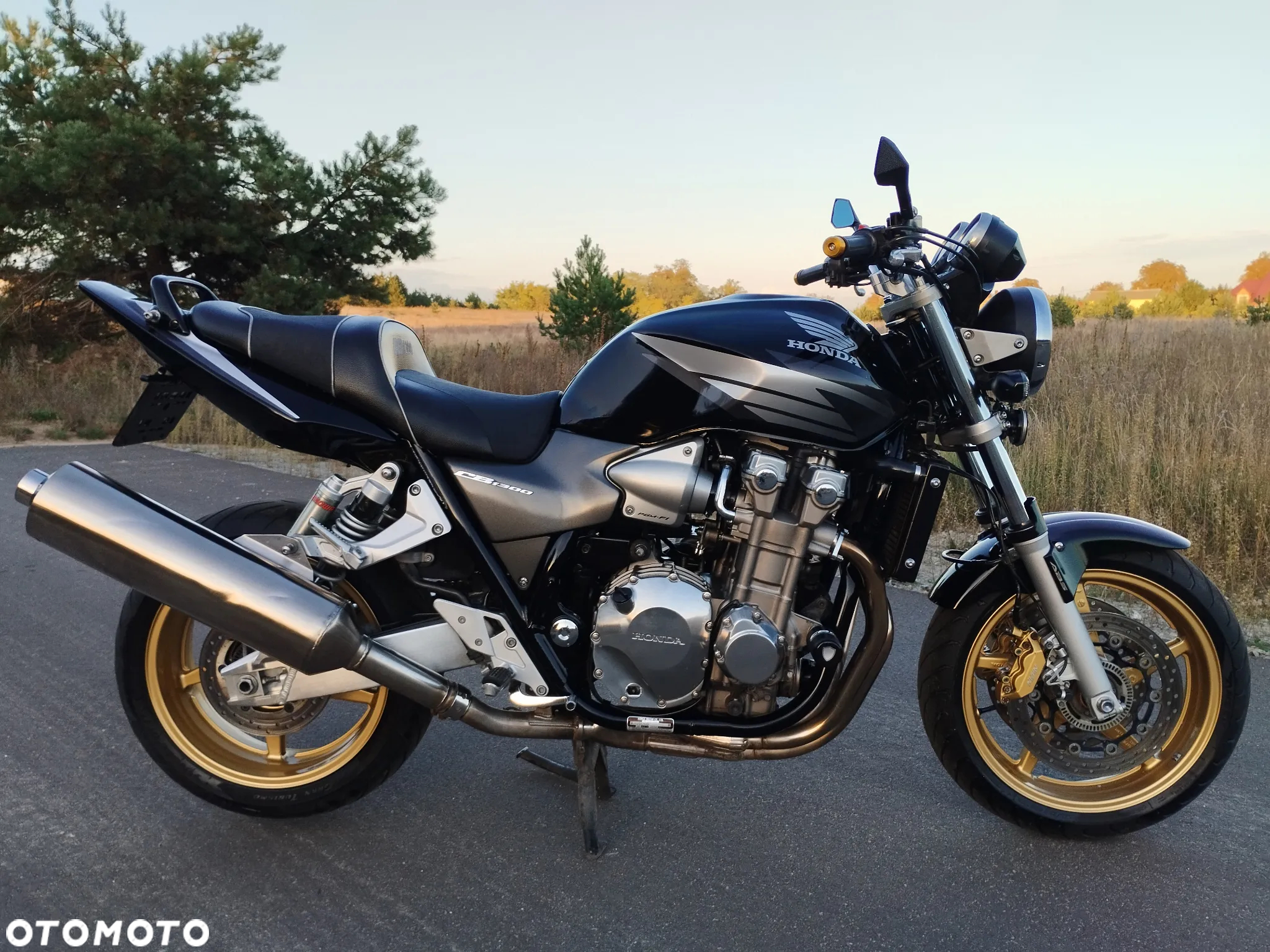 Honda CB - 11
