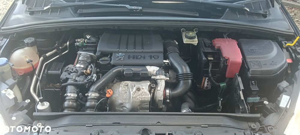 Peugeot 308 1.6 HDi Premium - 11