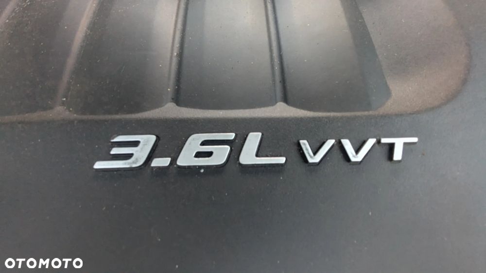Dodge Avenger - 15