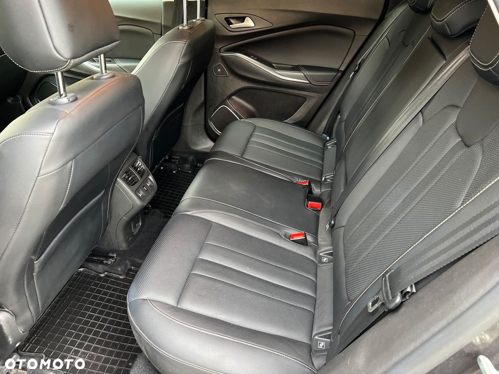 Opel Grandland X 1.2 T Ultimate S&S - 33