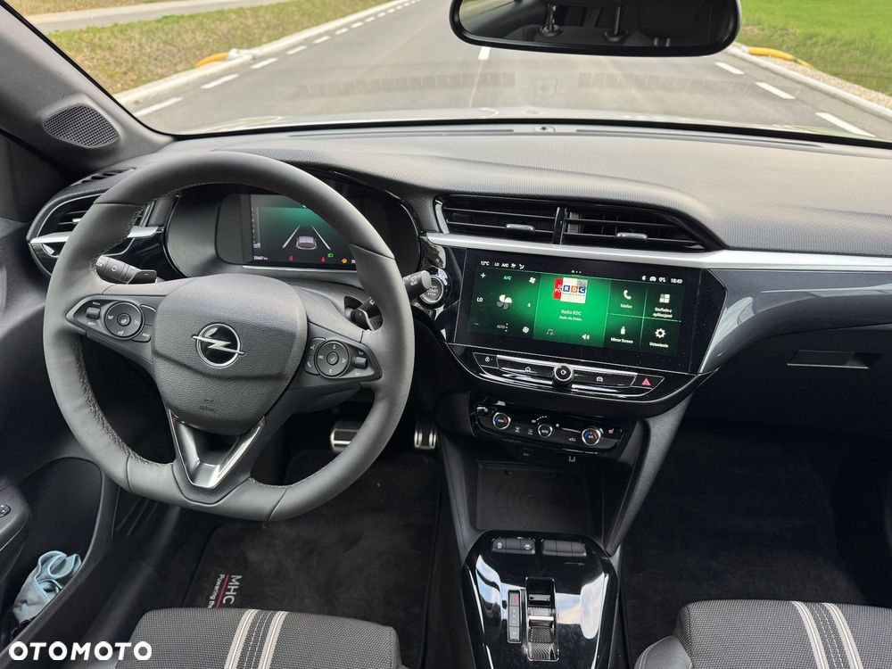 Opel Corsa 1.2 Direct Injection Turbo Automatik GS - 17