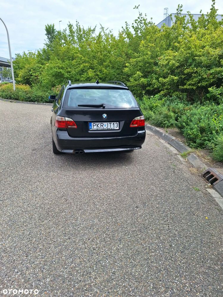 BMW Seria 5 525d - 4