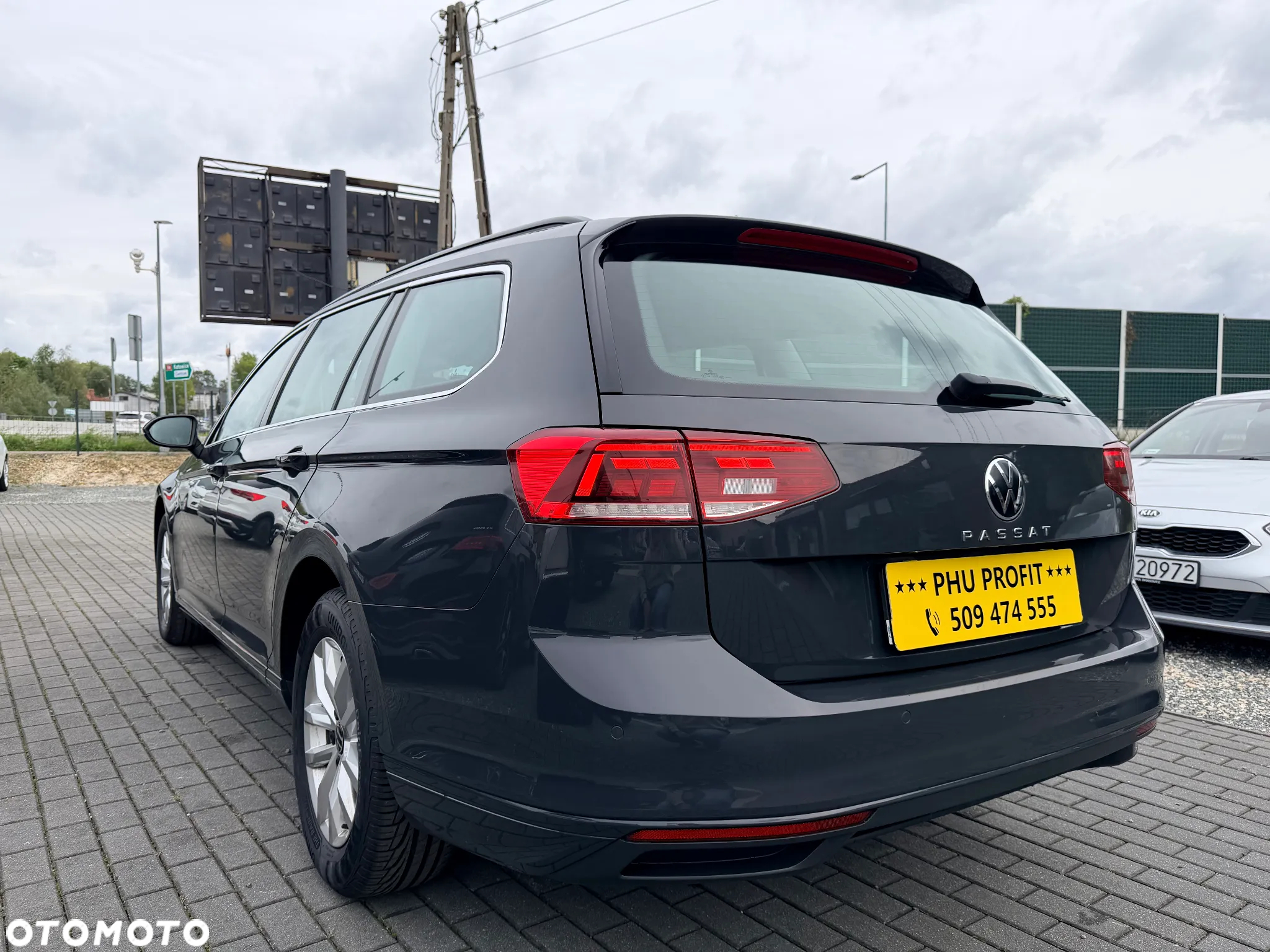 Volkswagen Passat 2.0 TDI EVO Business - 11