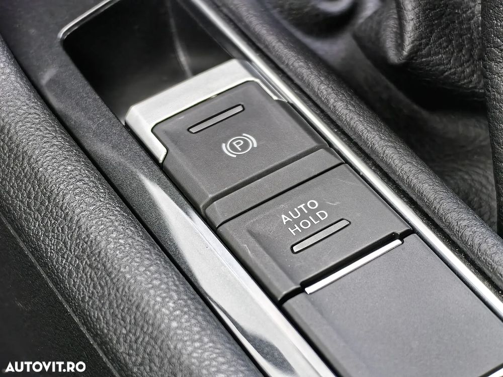 Volkswagen Tiguan - 21