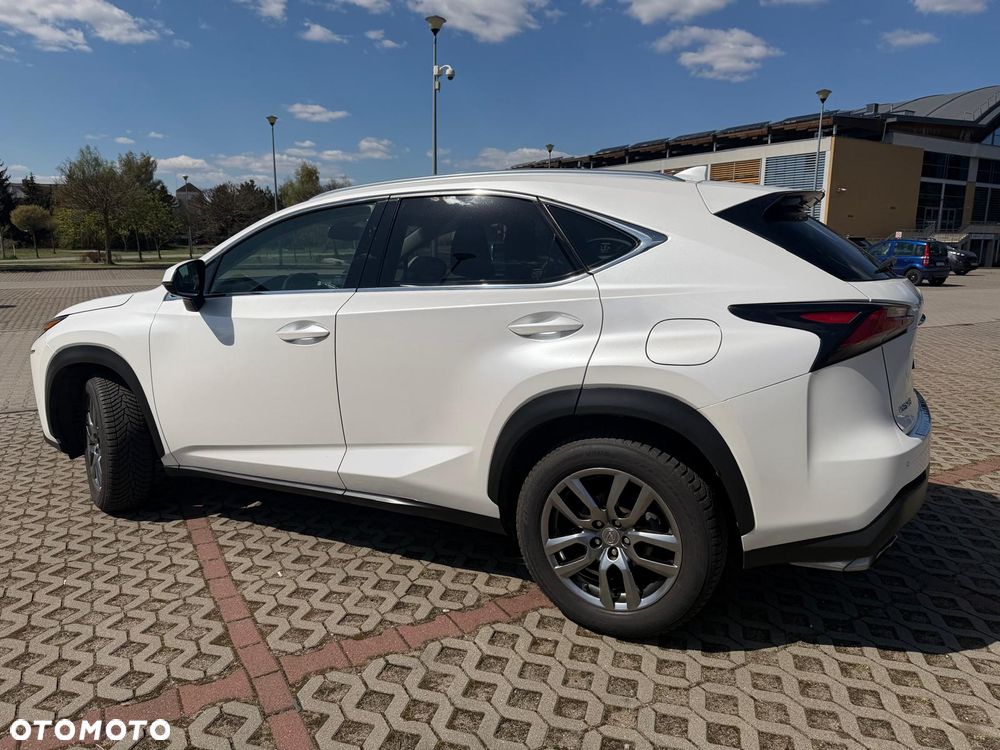 Lexus NX 200t Comfort AWD - 10