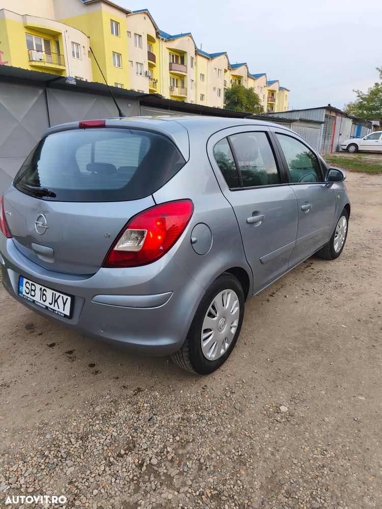 Opel Corsa - 2