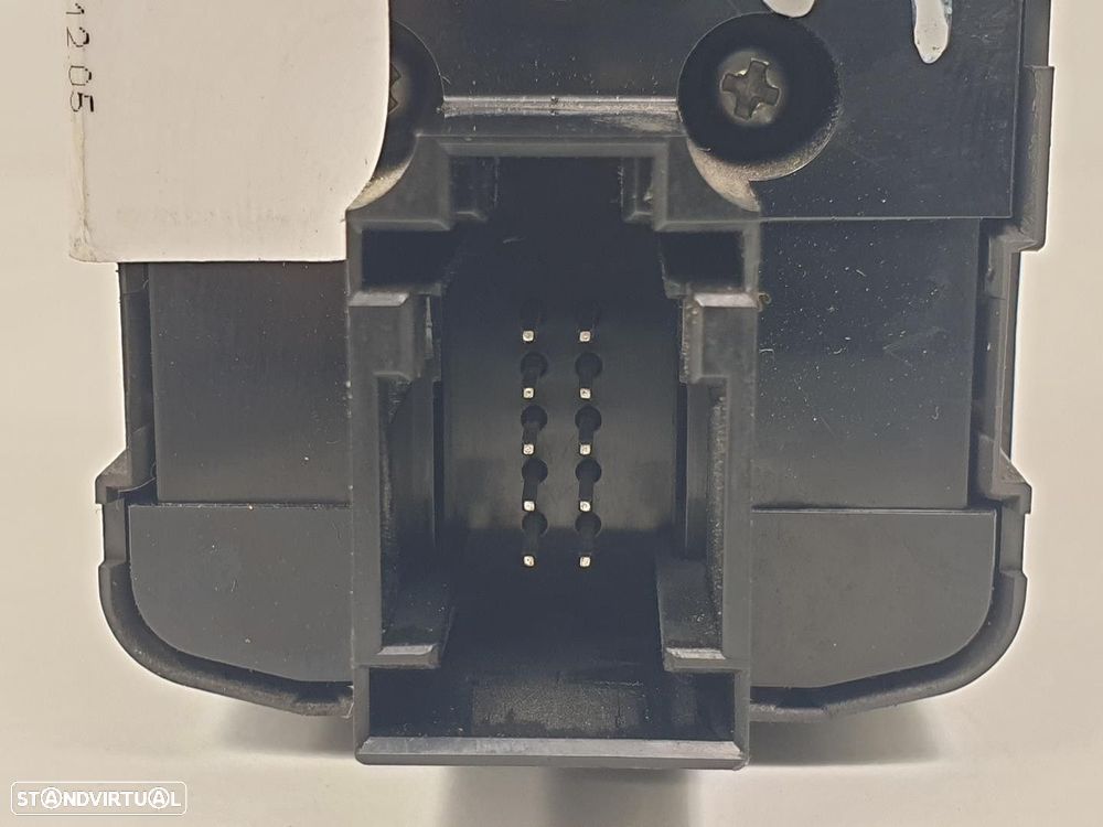 COMANDO ELEVADOR DE VIDRO FRONTAL ESQUERDO OPEL VECTRA C BREAK FAMILIAR 2003 - - 2