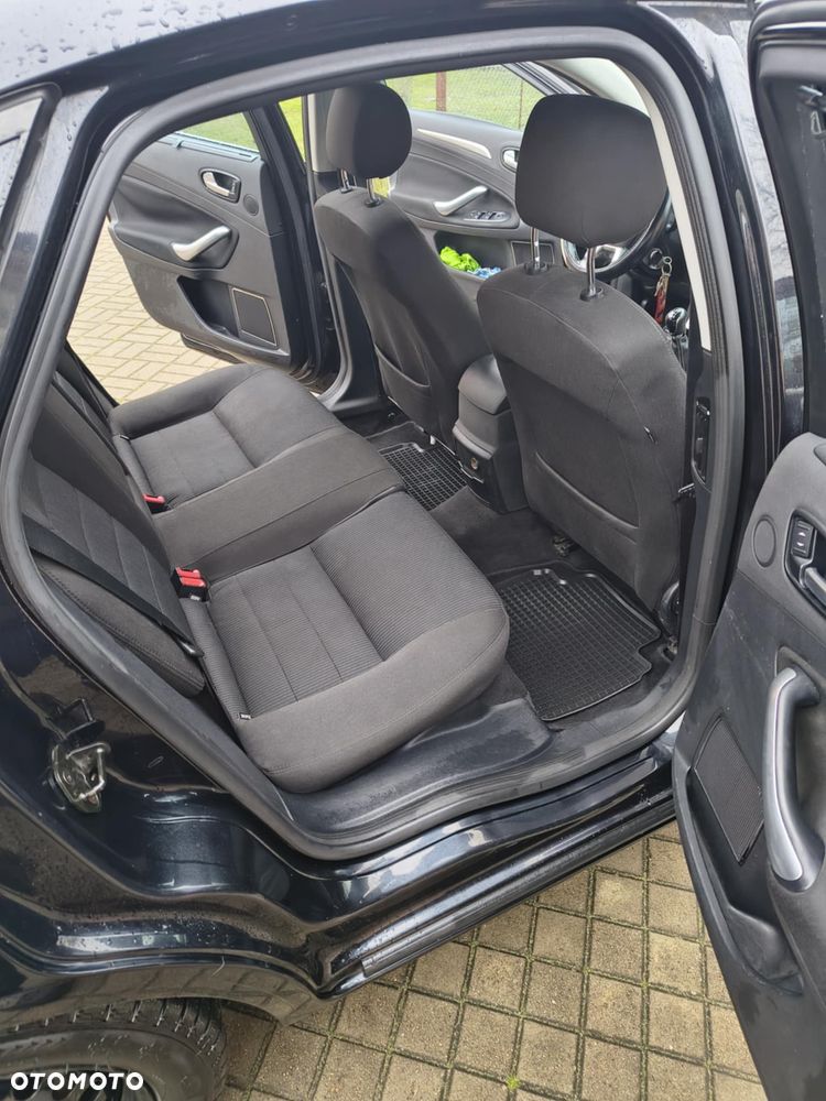 Ford Mondeo 2.0 Titanium - 15