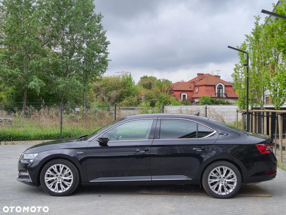 Skoda Superb 2.0 TSI 4x4 L&K DSG - 4