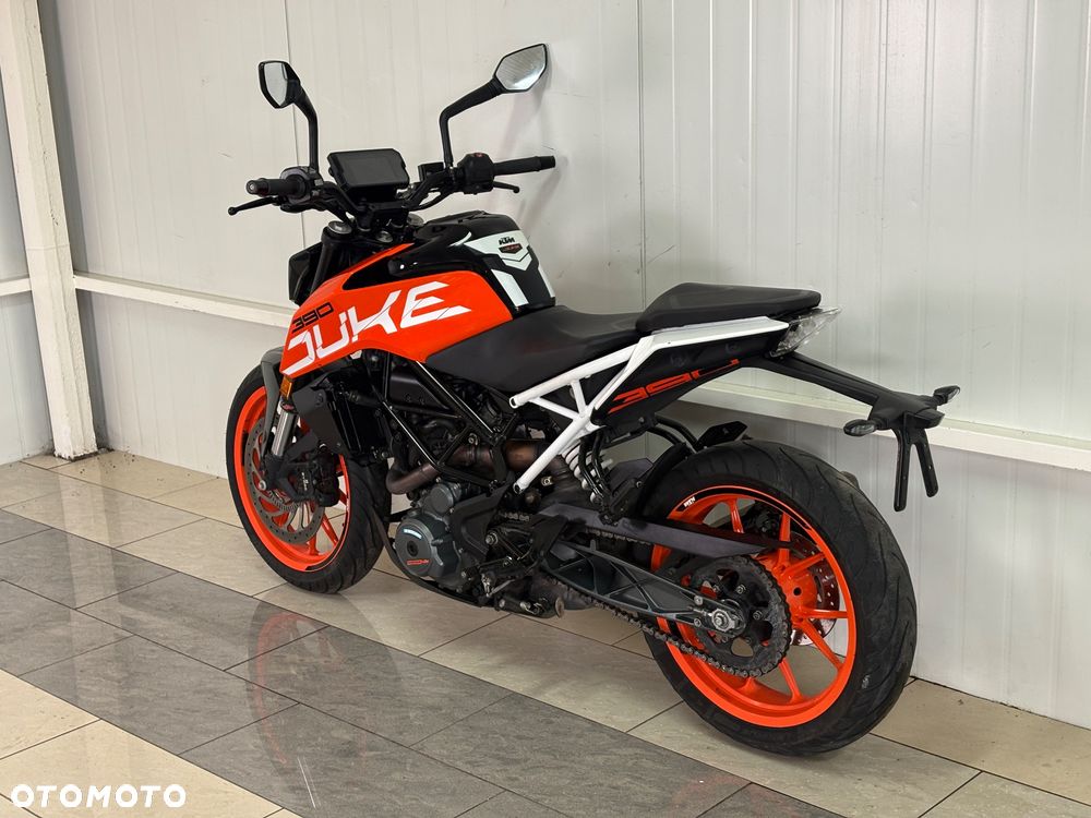 KTM Duke 390 - 6