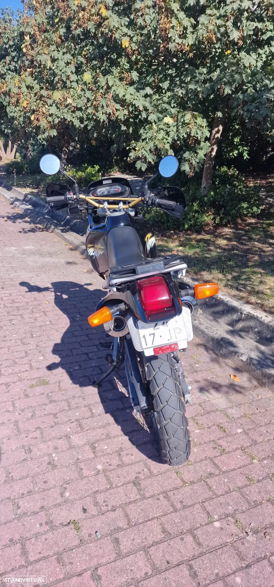 Honda Dominator Honda Dominator 650 - 13