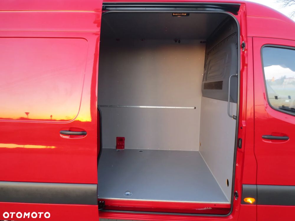 Mercedes-Benz SPRINTER L2H2  SALON POLSKA ORYGINAŁ NISKI PRZEBIEG - 31