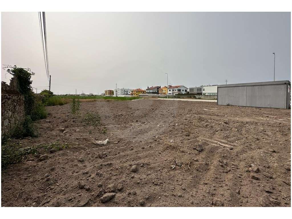Lote com 375 m2 na Póvoa de Varzim - Grande imagem: 4/23