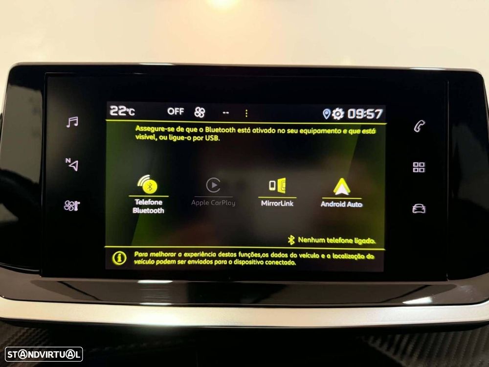 Peugeot 2008 1.2 PureTech Allure Pack - 19
