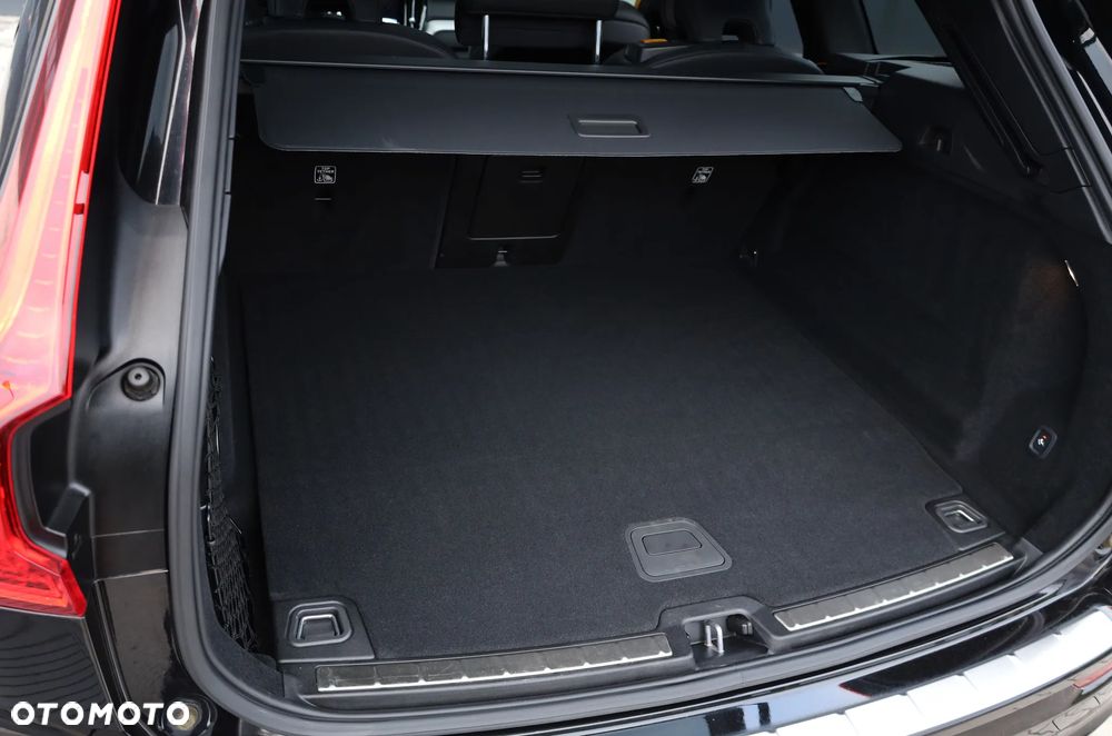Volvo XC 60 T8 AWD Polestar Engineered - 40