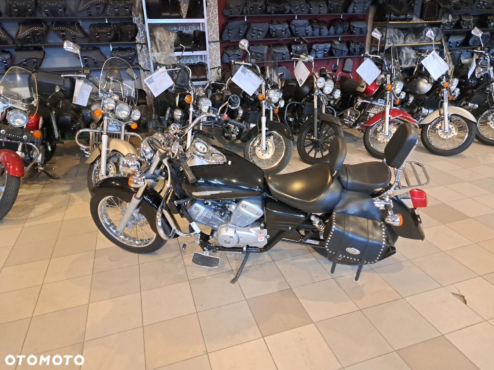 Honda Shadow - 8