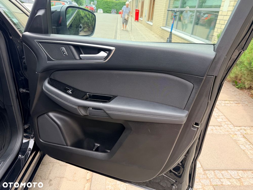 Ford S-Max - 27