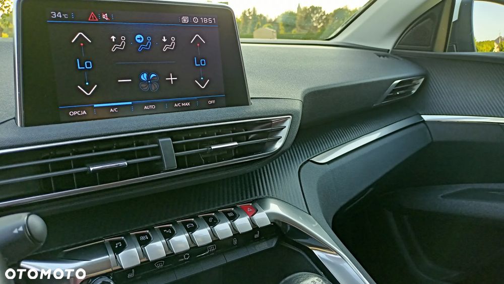 Peugeot 3008 2.0 BlueHDi Active - 11
