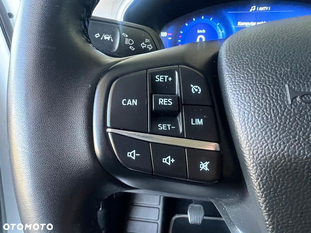 Ford Focus 1.0 EcoBoost Titanium X - 16