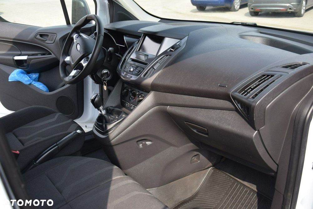 Ford Transit Connect - 18