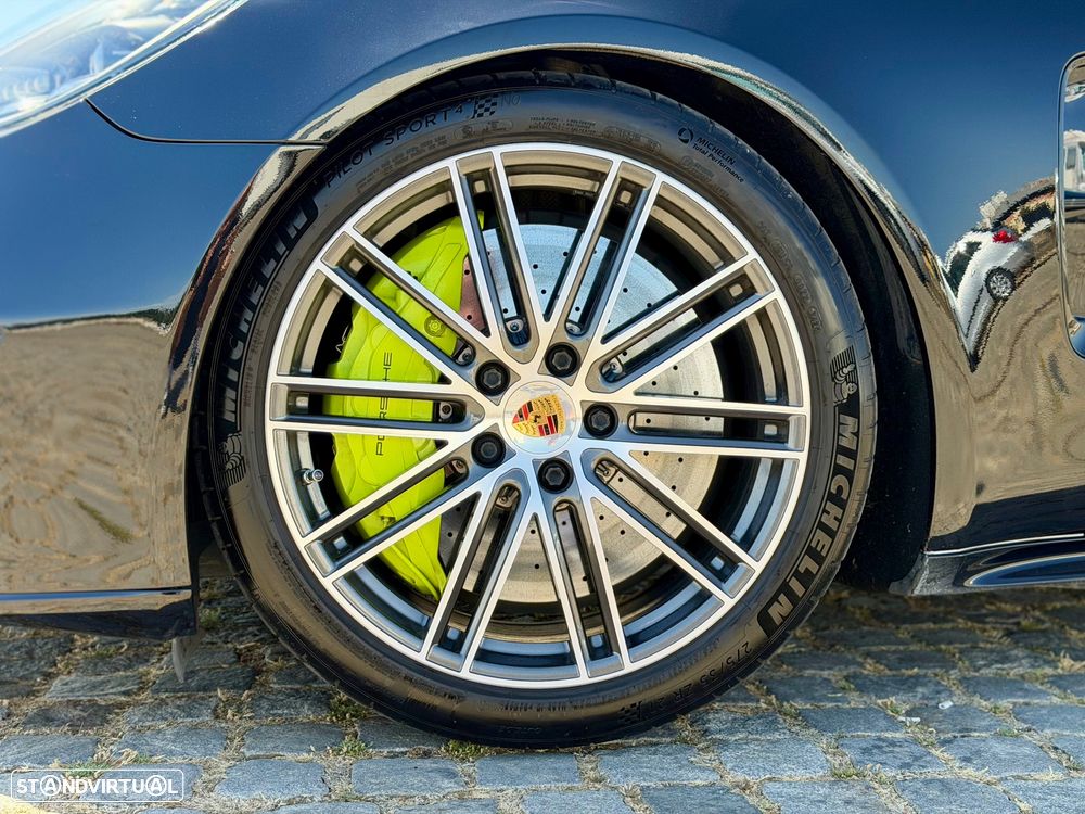 Porsche Panamera Sport Turismo Turbo S E-Hybrid - 4