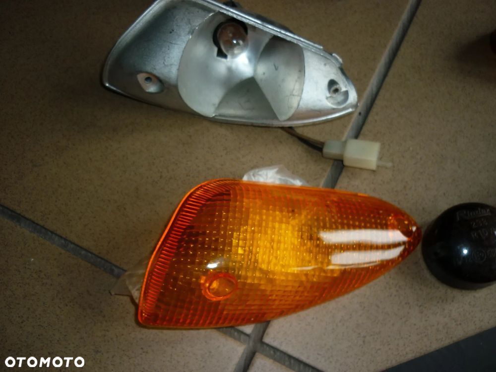 Szkło kierunkowskazu kierunkowskaz Yamaha Aerox - 4