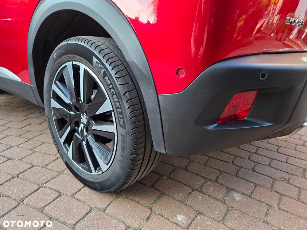 Peugeot 2008 1.2 PureTech GT Pack S&S EAT8 - 16