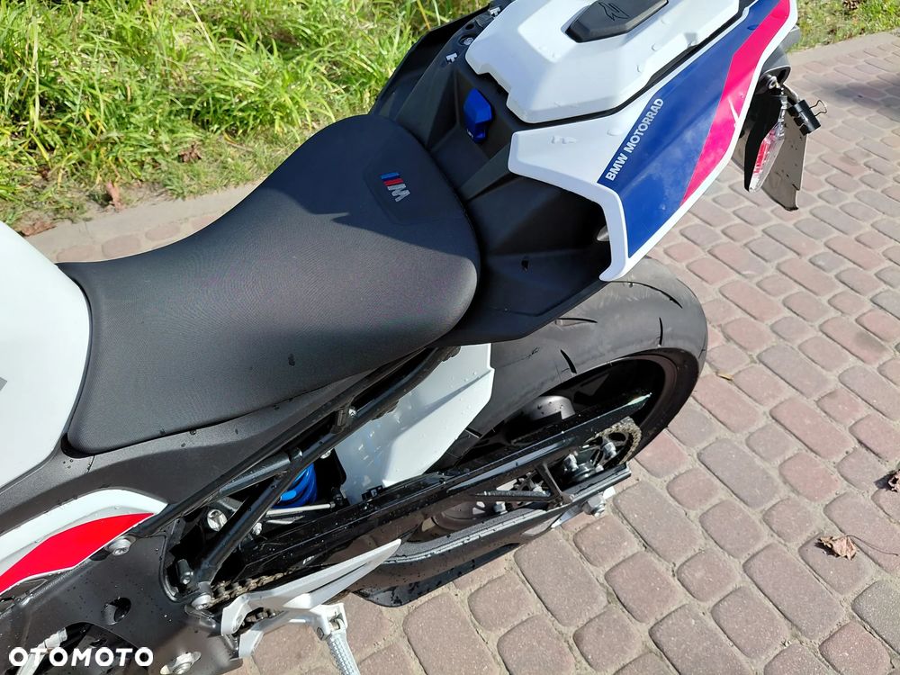 BMW R - 19
