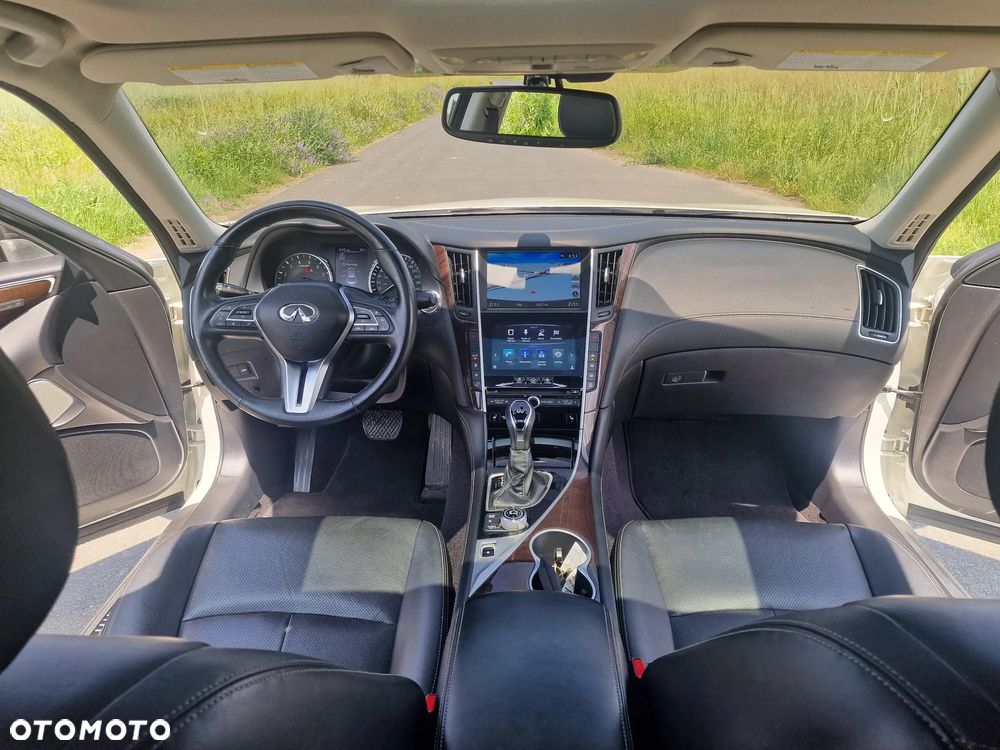 Infiniti Q50 Q50(S) 3.0t Sport Tech - 21