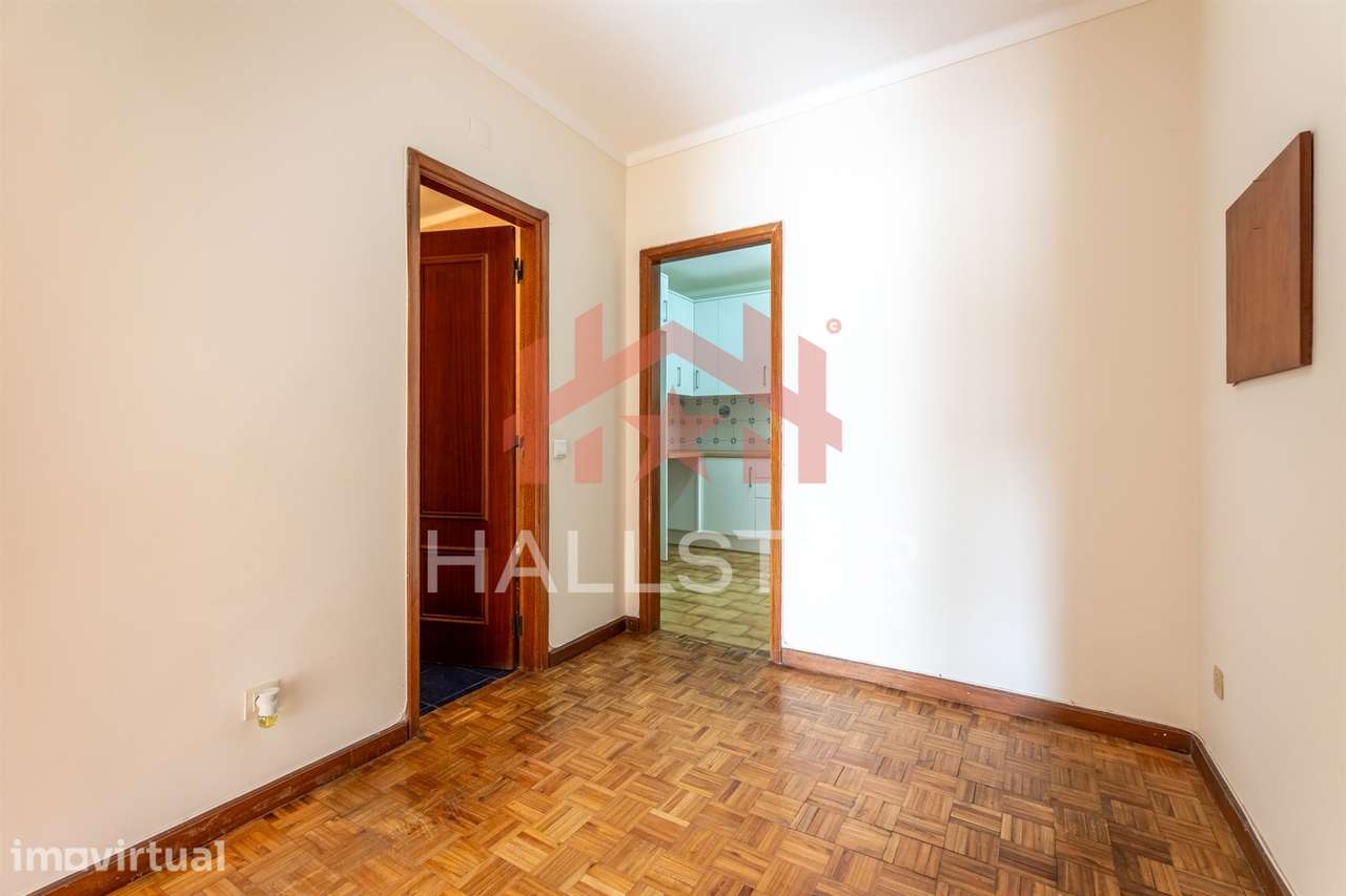 Apartamento T2 / Cozinha Equipada / Centro de Alcobaça - Grande imagem: 4/24