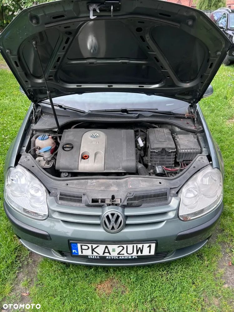 Volkswagen Golf 1.6 FSI Trendline - 13